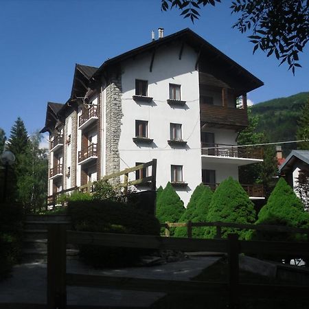 Pensione Bianca Bardonecchia Zewnętrze zdjęcie